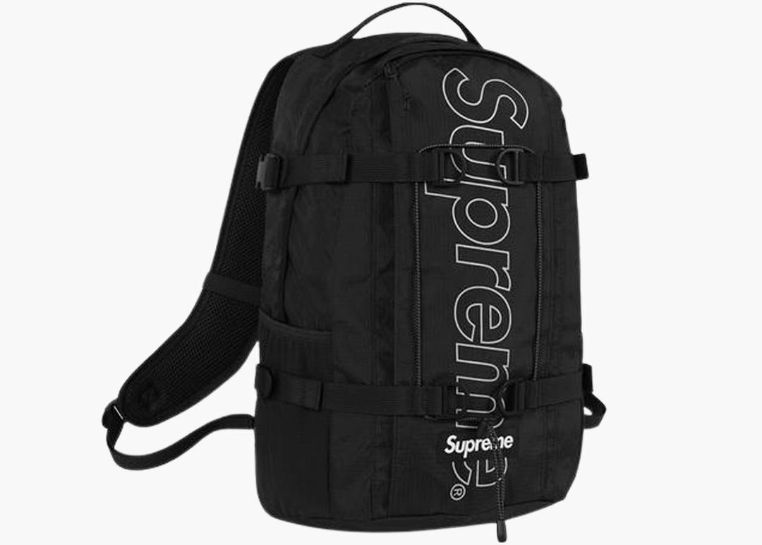 Supreme Backpacks — Box logo carry